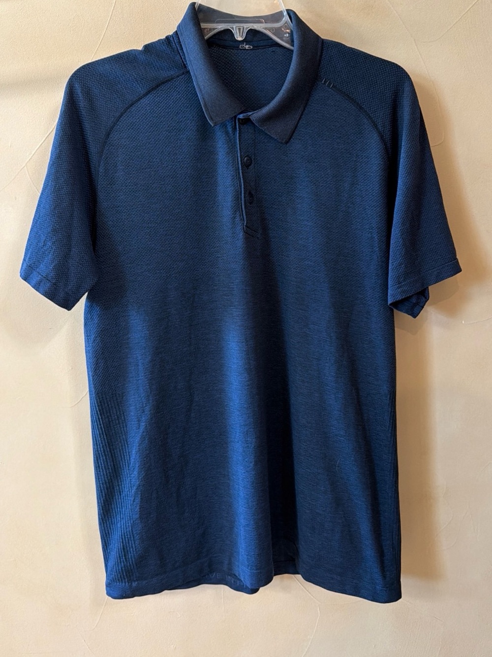 Men’s Lululemon Polo Shirt Size Medium Navy Blue Short Sleeve